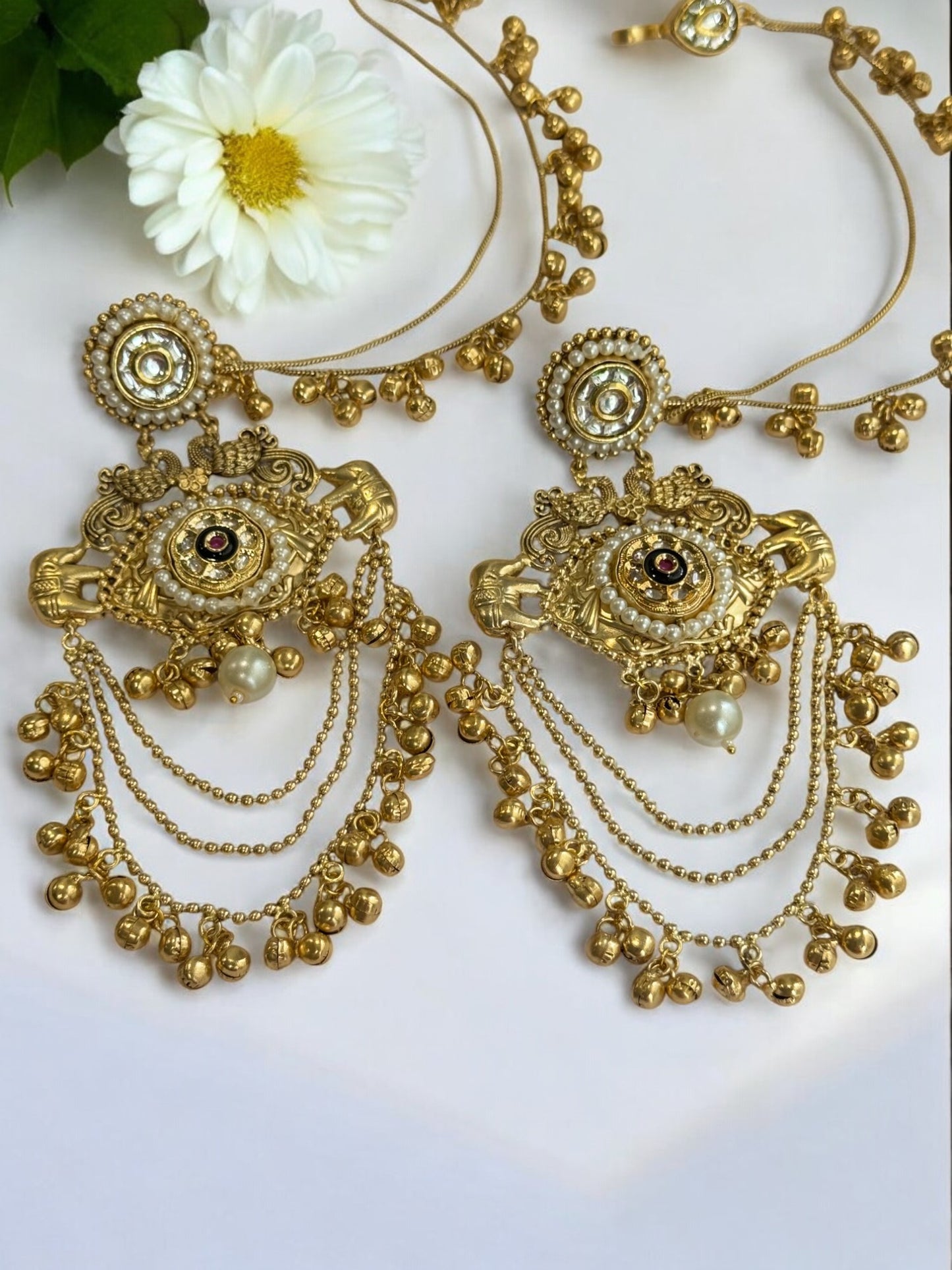 WHITE MANSHI GERMAN SILVER EARRINGS