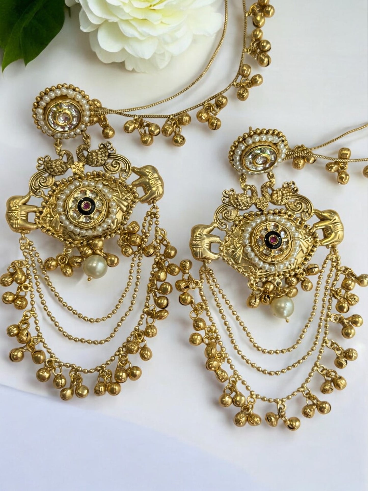 WHITE MANSHI GERMAN SILVER EARRINGS