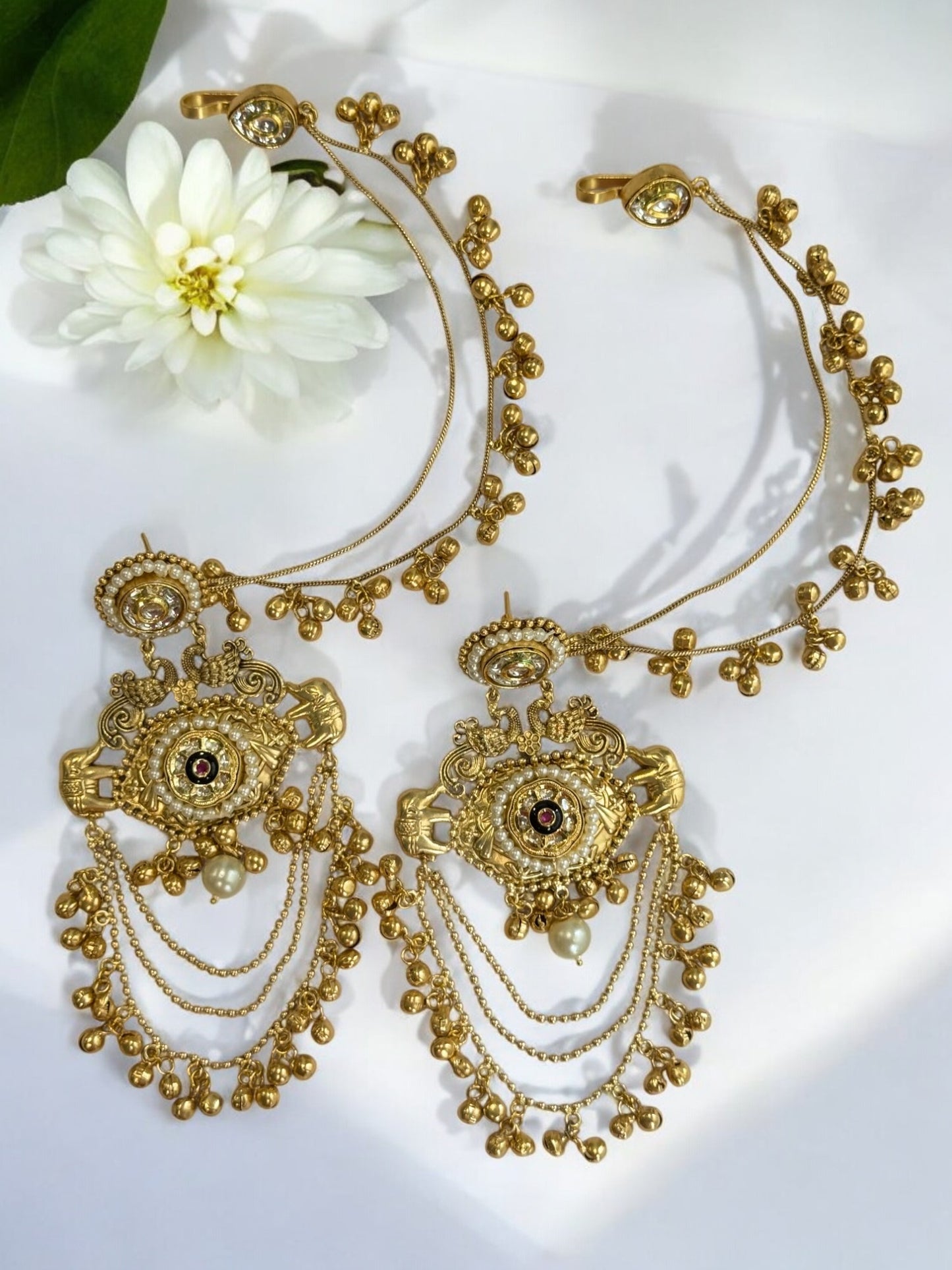 WHITE MANSHI GERMAN SILVER EARRINGS