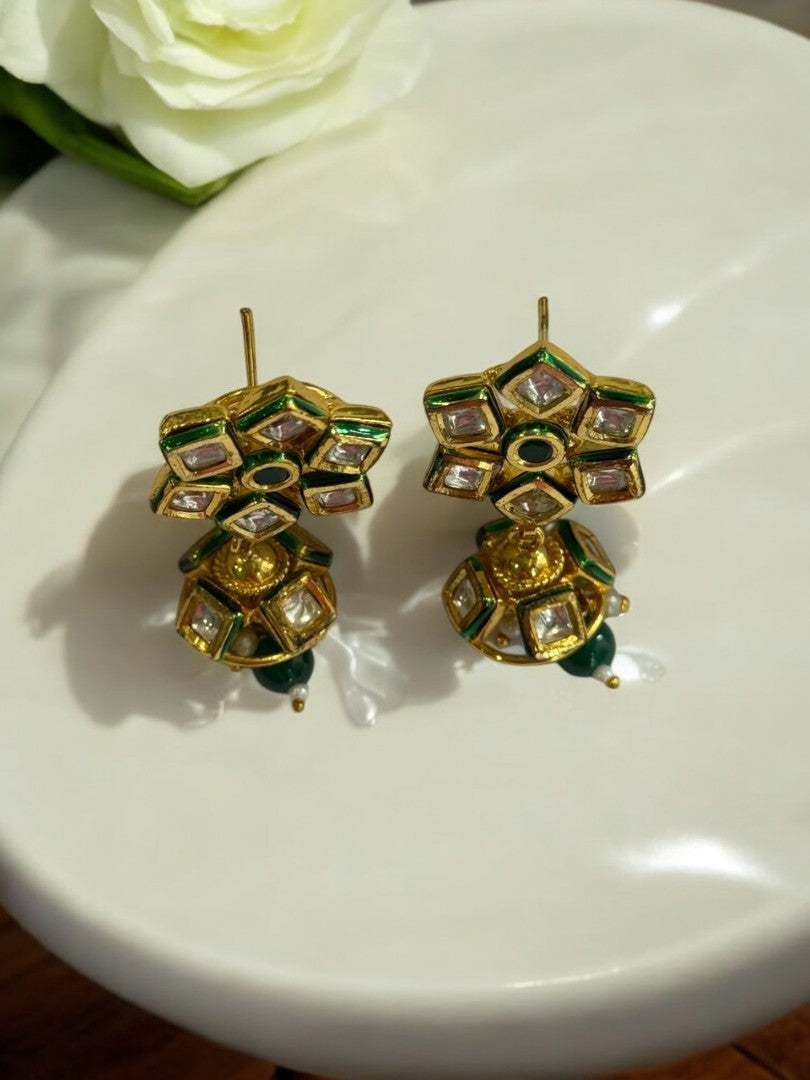 GREEN VEKSHA KUNDAN EARRINGS