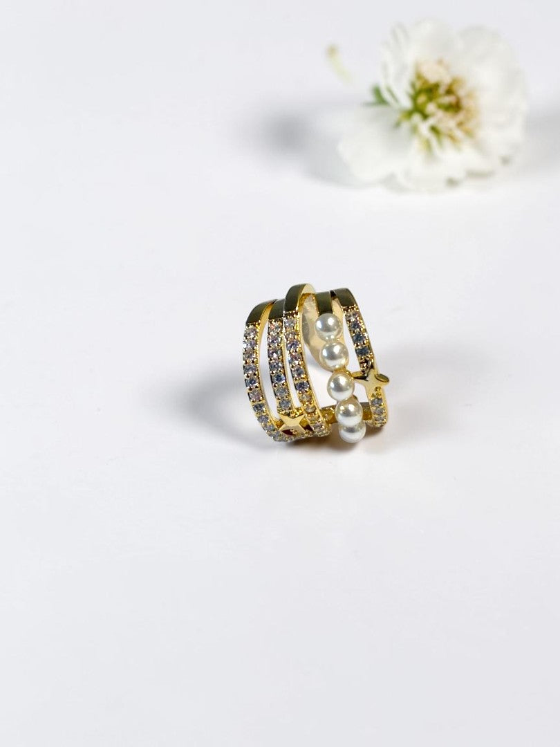 GOLDEN PEARL-DIAMOND BRIAR EAR CUFF