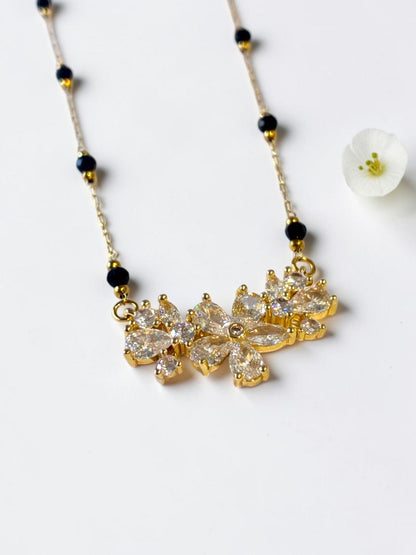 GOLDEN DIAMOND FLORAL VEDANTI MANGALSUTRA