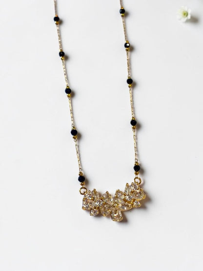 GOLDEN DIAMOND FLORAL VEDANTI MANGALSUTRA