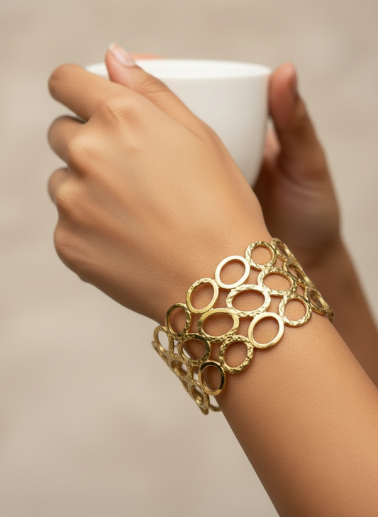 GOLDEN OVAL KANIKA BRACELET (CUFF)