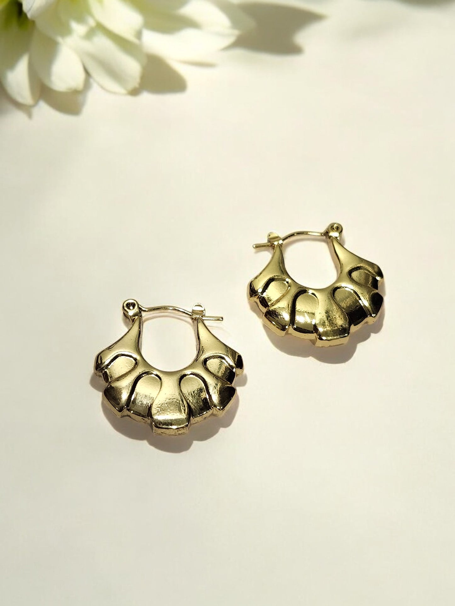 GOLD CALLUNA EARRINGS