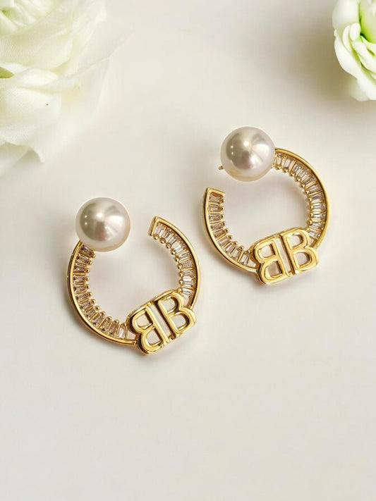 DOUBLE B CRYSTAL PEARL TASHI EARRING