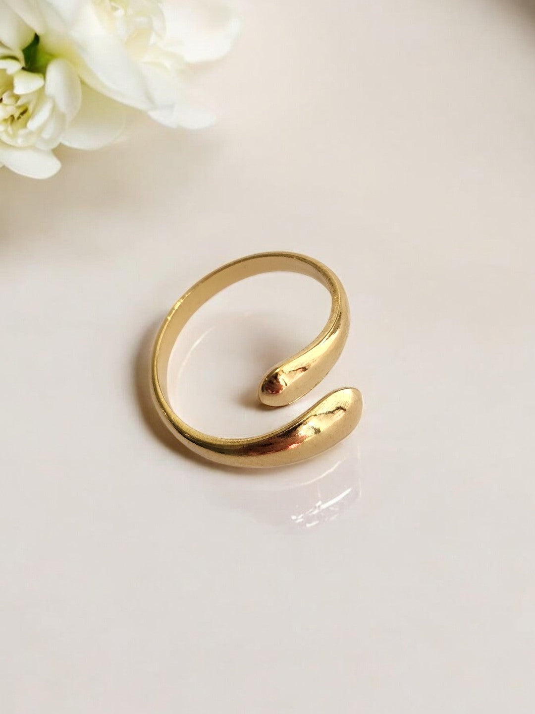 GOLD SHITIKA RING