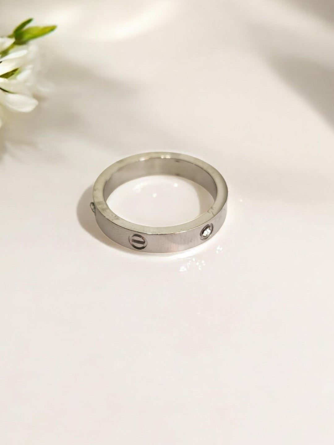 SILVER CARTIER SHERINE RING