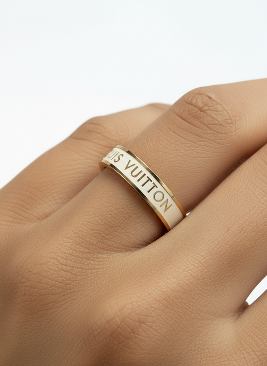 WHITE LV SOMI RING