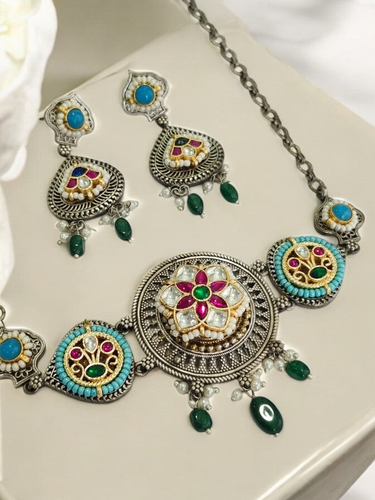 GREEN PAARU GERMAN SILVER JEWELLERY SET