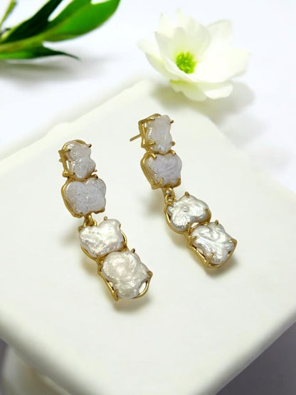 WHITE DIGVITA SEMI PRECIOUS EARRING