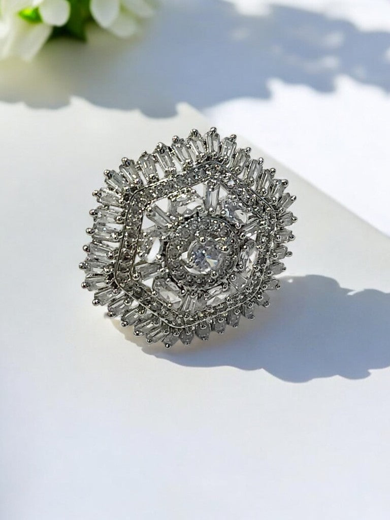 KAAVI DIAMOND RING