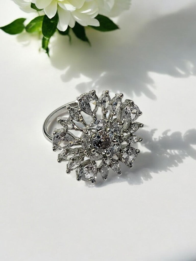 MISHIKA DIAMOND RING