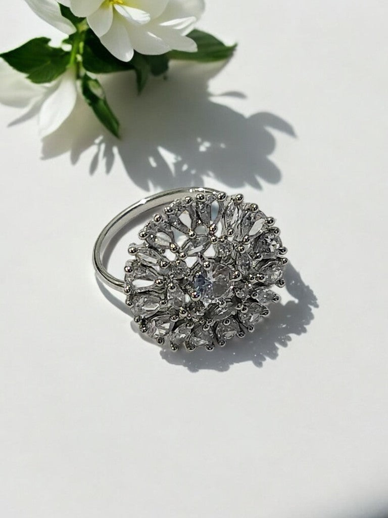 MISHIKA DIAMOND RING