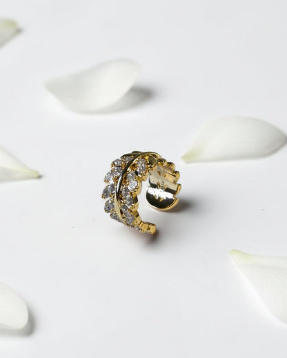 GOLDEN DIAMOND LEAF KEILANY EAR CUFF
