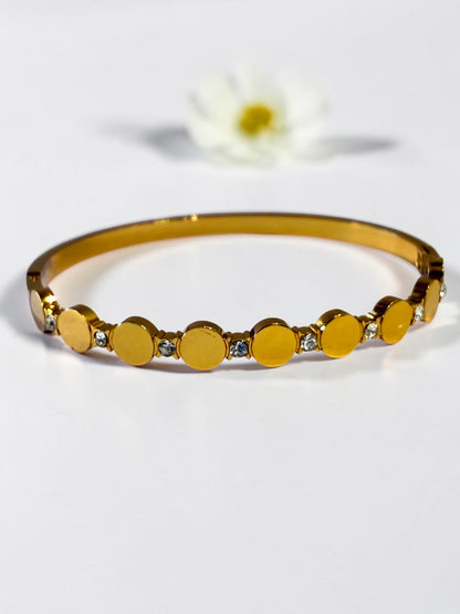 GOLDEN DIAMOND PRISHNVI BRACELET
