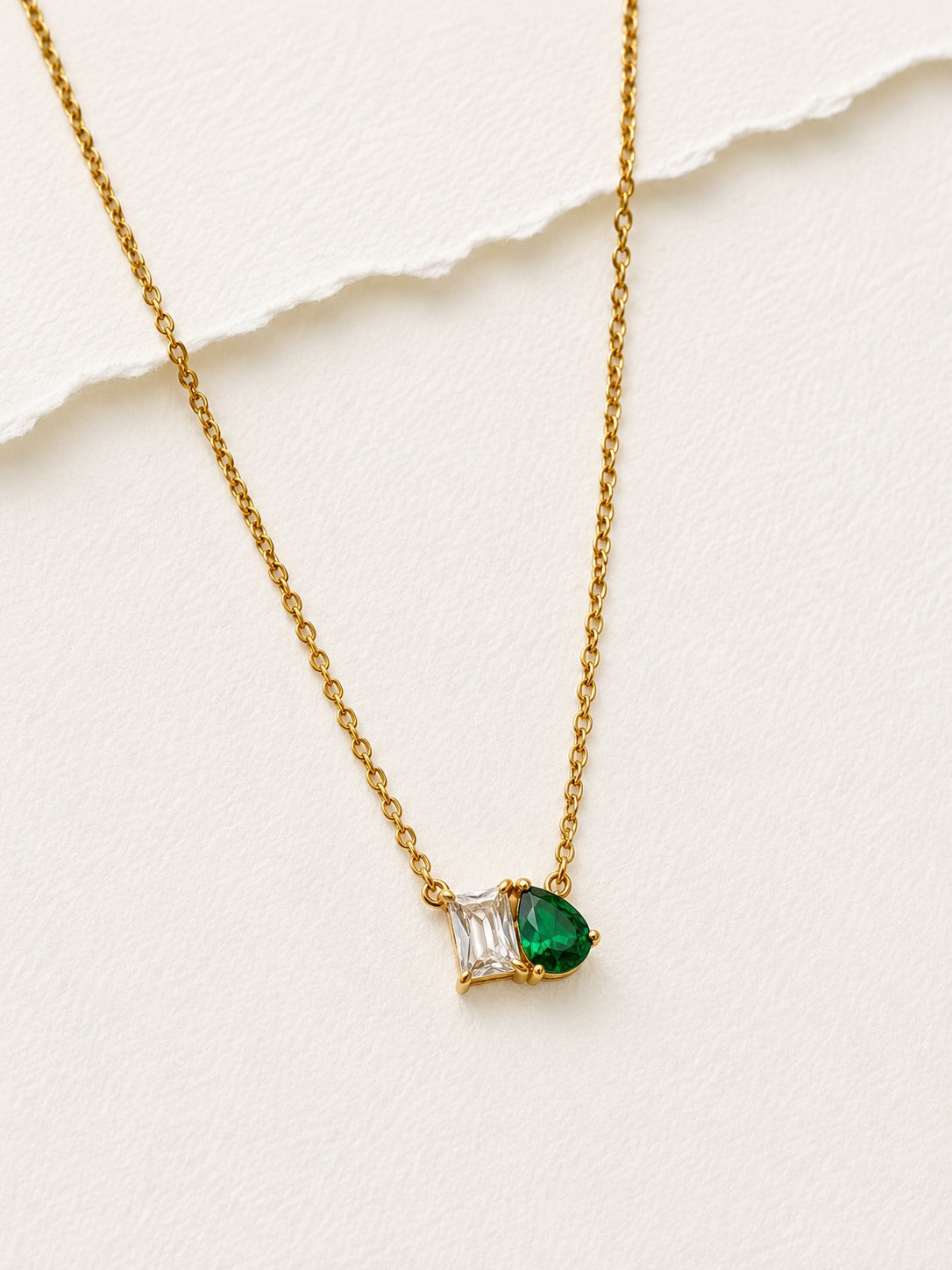 GREEN DROP DIAMOND SONNY NECKLACE