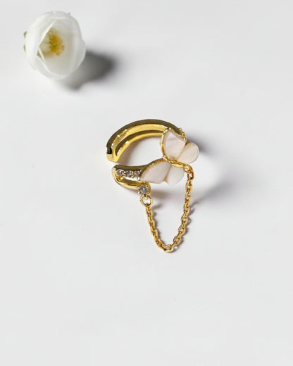 WHITE BUTTERFLY KAILANY EAR CUFF