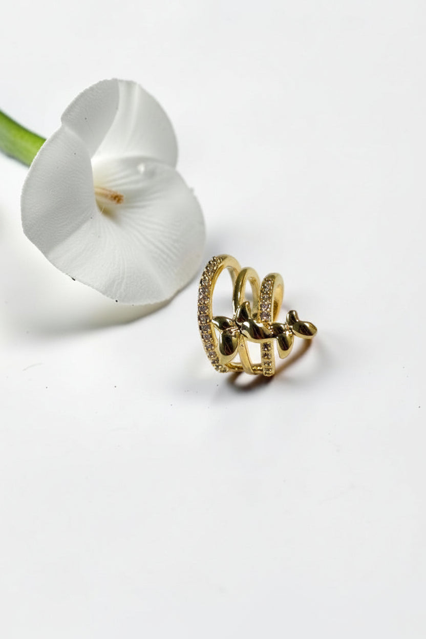 GOLDEN BUTTERFLY COLBIE EAR CUFF