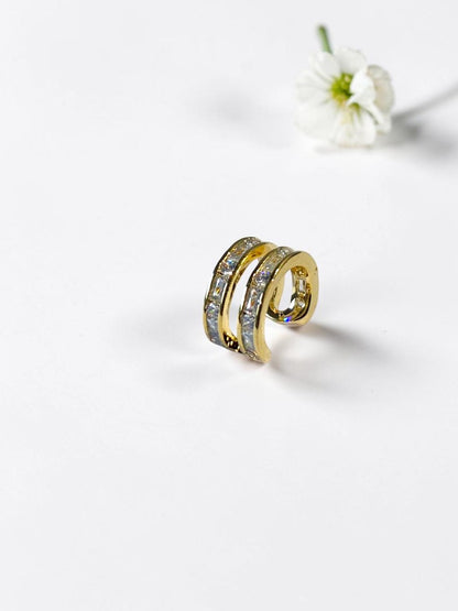 GOLDEN DIAMOND ARIEL EAR CUFF