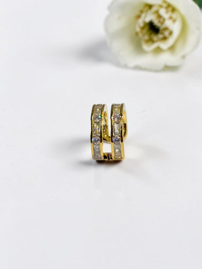 GOLDEN DIAMOND ARIEL EAR CUFF
