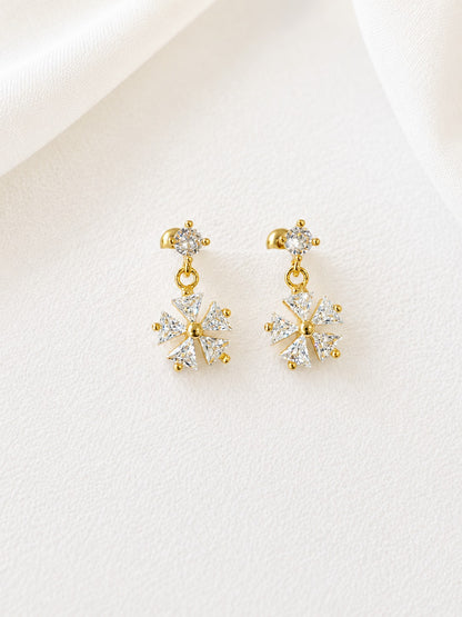 GOLDEN DIAMOND FLORAL NAMAY BALL BACK EARRINGS