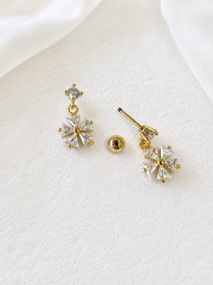 GOLDEN DIAMOND FLORAL NAMAY BALL BACK EARRINGS