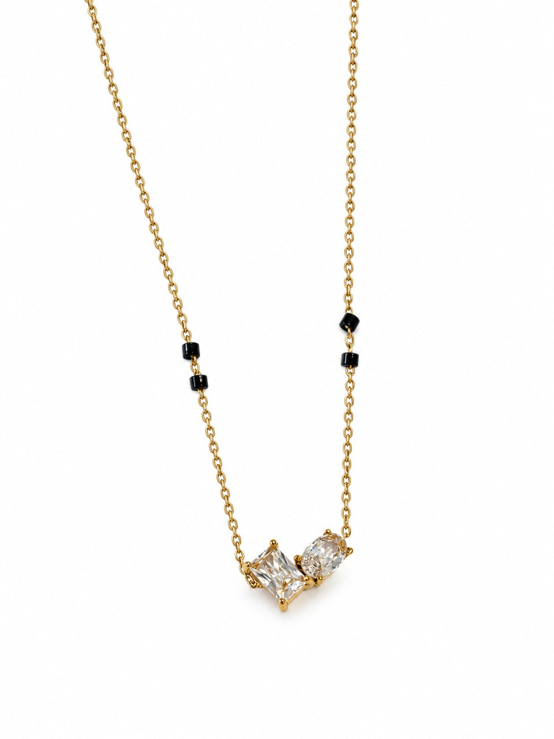GOLDEN DIAMOND GARGI MANGALSUTRA