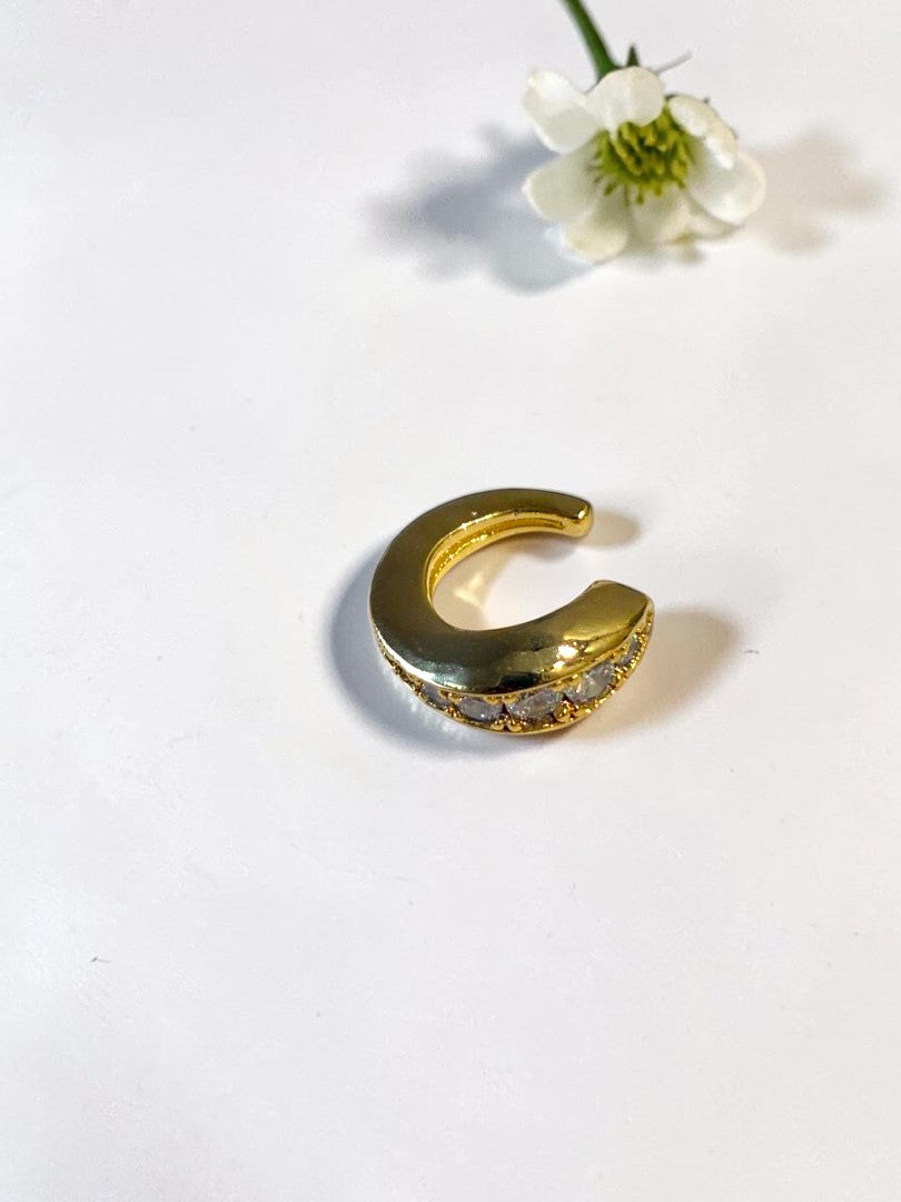 GOLDEN DIAMOND NALANI EAR CUFF