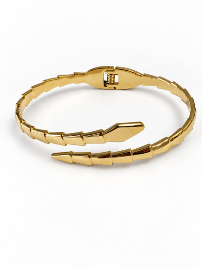 GOLDEN MELANY BRACELET (CUFF)