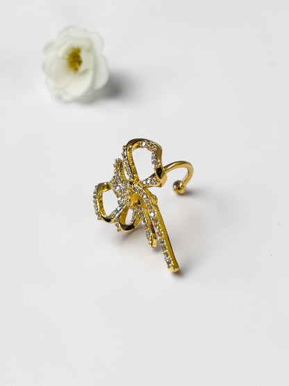 GOLDEN DIAMOND BOW KYOMI EAR CUFF