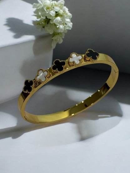 BLACK-WHITE COLBA BRACELET