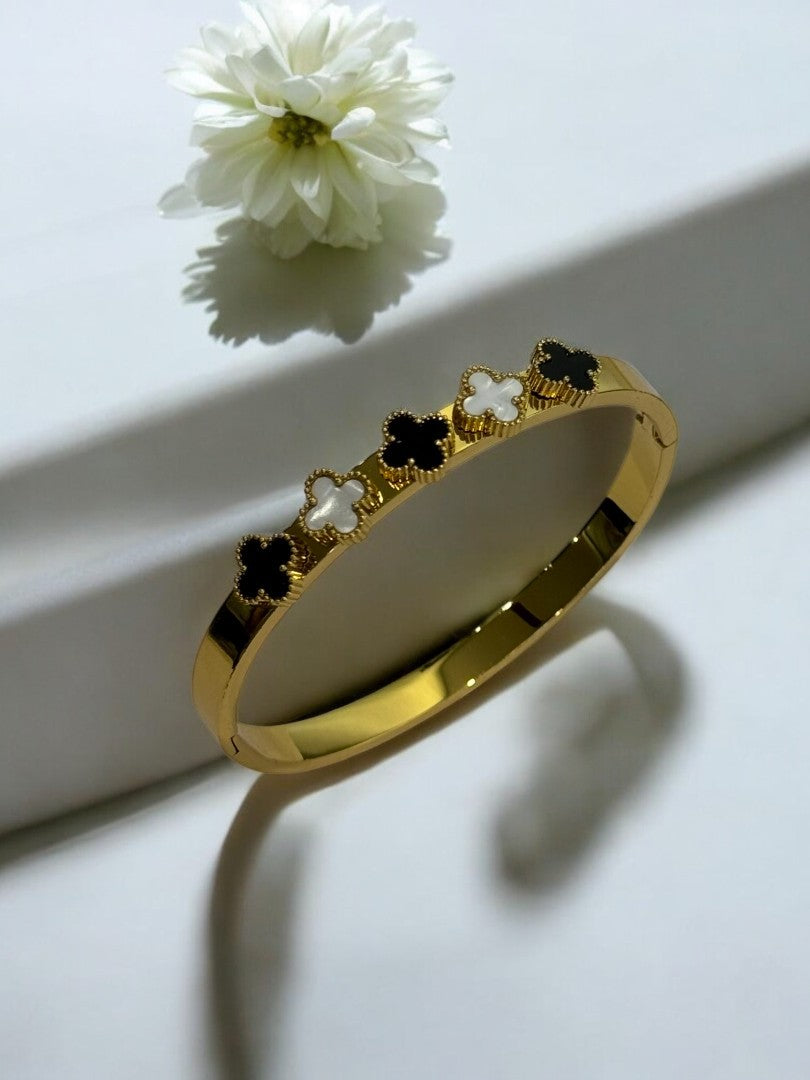 BLACK-WHITE COLBA BRACELET