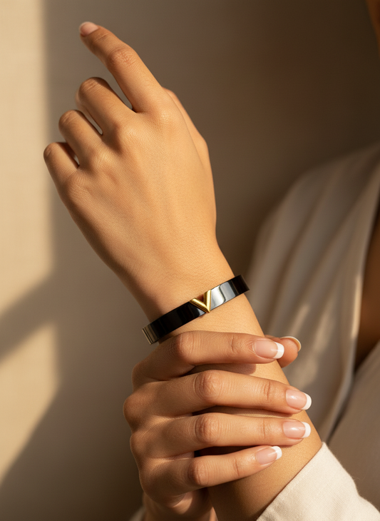 BLACK CHRIS BRACELET