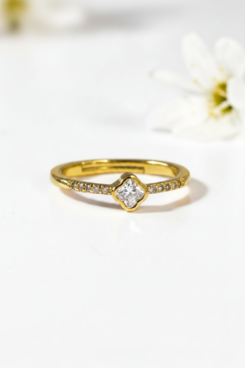 DIAMOND KAVIE RING