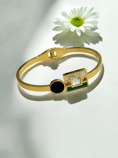 BLACK ENJAM BRACELET