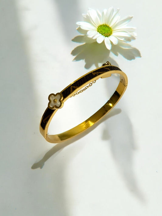 BLACK ENRY BRACELET