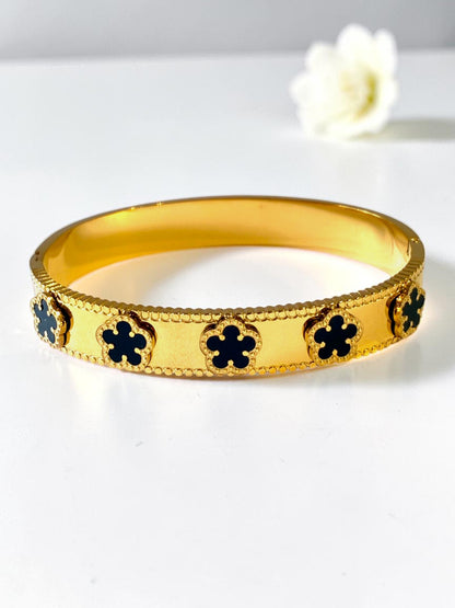 BLACK FLORAL MAGNOLIA BRACELET
