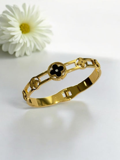 BLACK STEFAN BRACELET