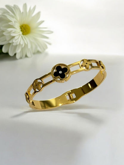 BLACK STEFAN BRACELET