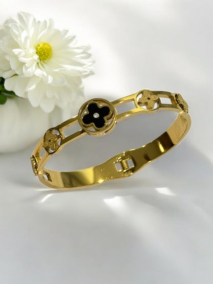 BLACK STEFAN BRACELET