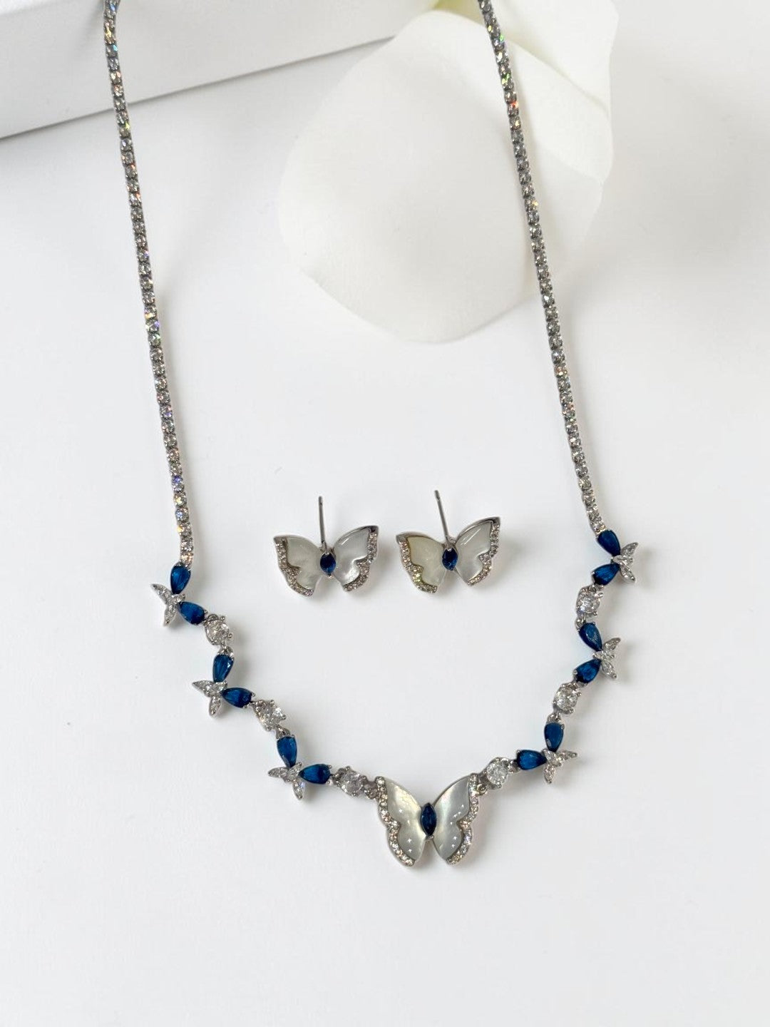 BLUE DIAMOND BUTTERFLY CORBINS NECKLACE SET