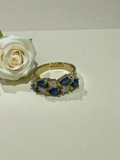 BLUE DIAMOND MIA RING