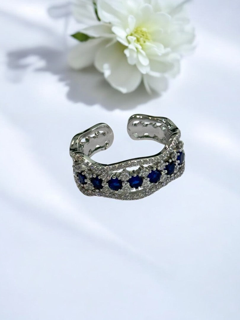 BLUE DIAMOND PARKER RING