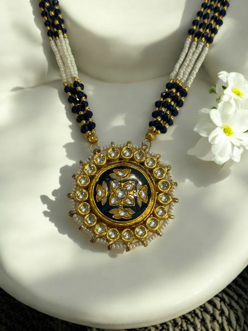 BLUE PENDENT WITH KUNDAN AND MALA 