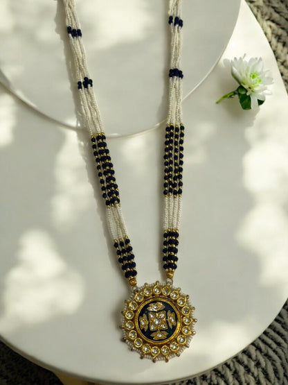 BLUE PENDENT WITH KUNDAN AND MALA 