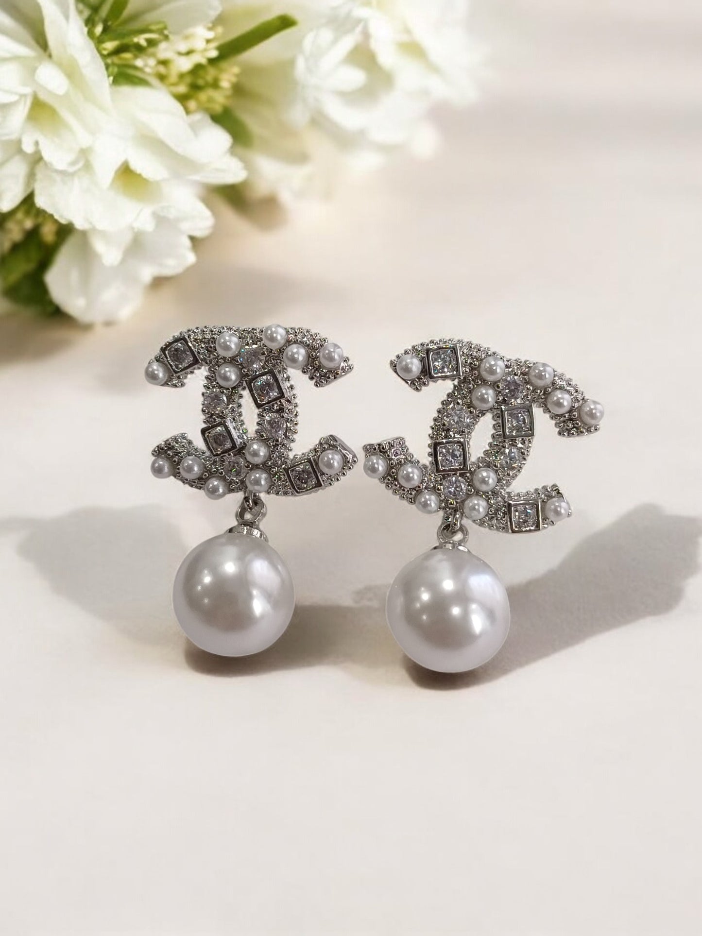 SILVER PEARL CHANEL EVITA EARRINGS