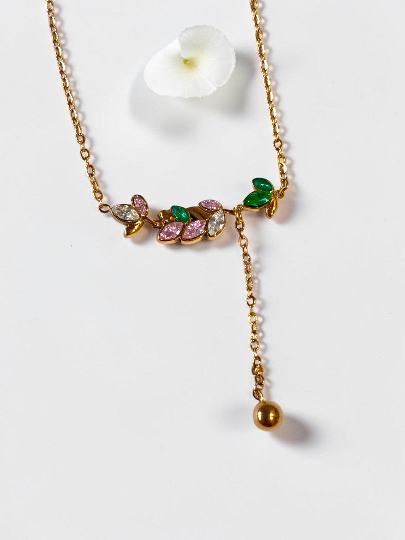 MULTI DIAMOND LEAF CHELSY NECKLACE