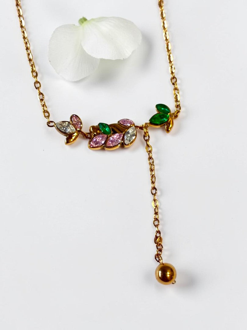 MULTI DIAMOND LEAF CHELSY NECKLACE