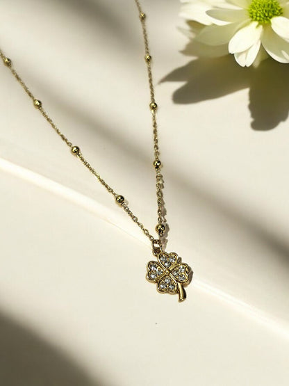 GOLDEN BALLS CHAIN WITH VINTAGE CLOVER SHIMMERING DIAMOND
